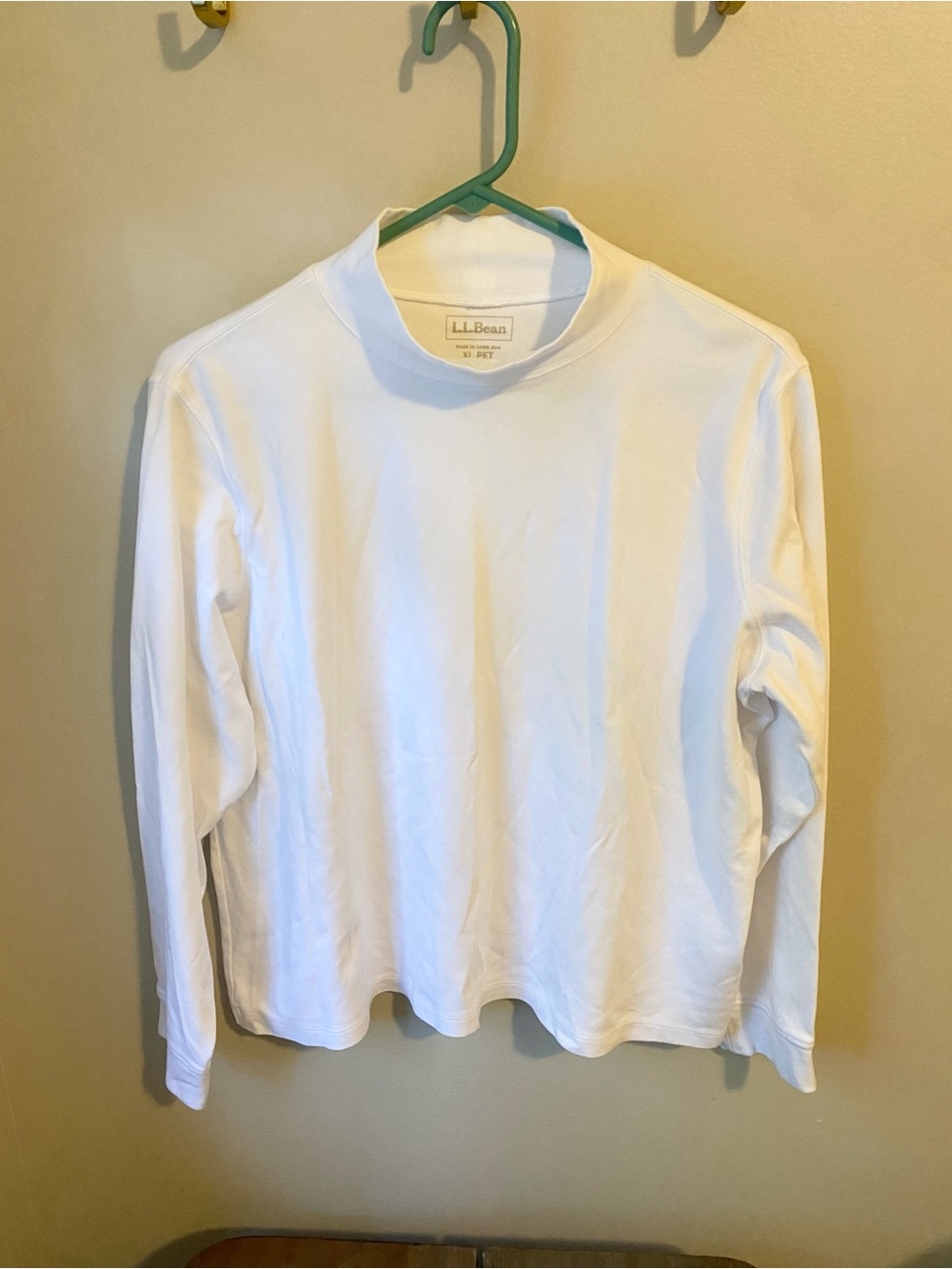 L.L. Bean 100% Cotton Mock Neck Long-Sleeve White Shirt
